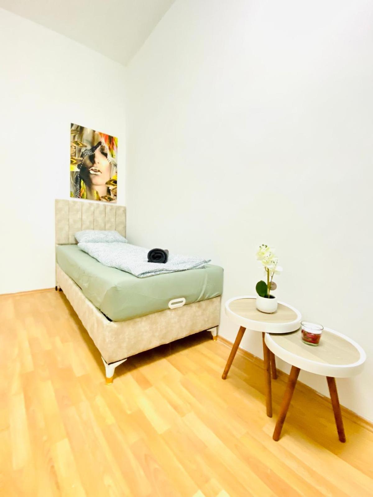 Bright 5br W Great Transport Link
