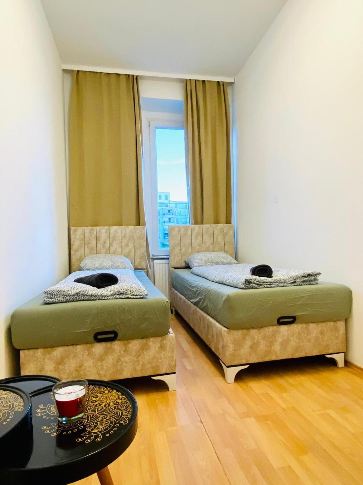 Apartment Bright 5br W Great Transport Link Wien