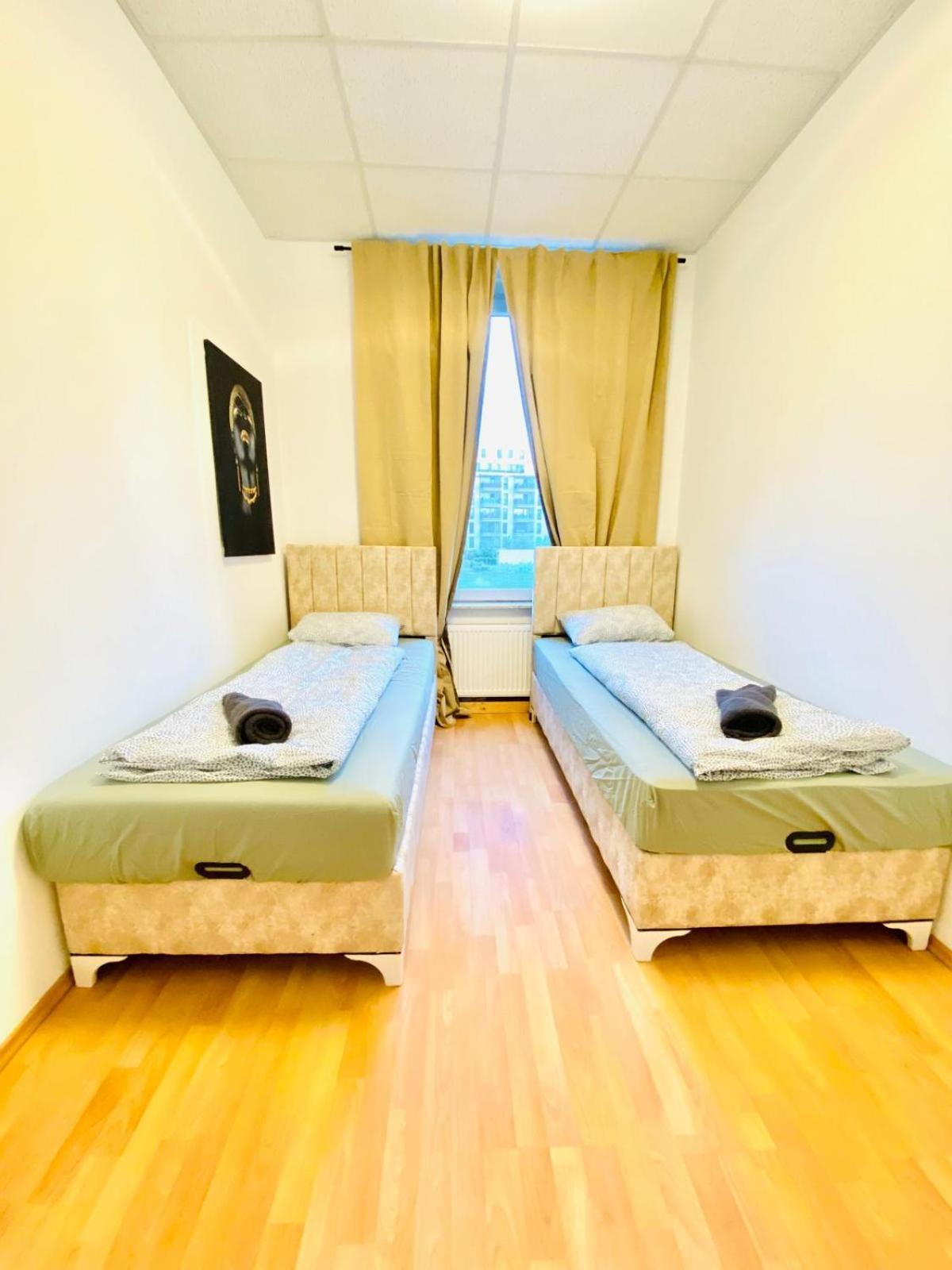 Apartment Bright 5br W Great Transport Link Wien