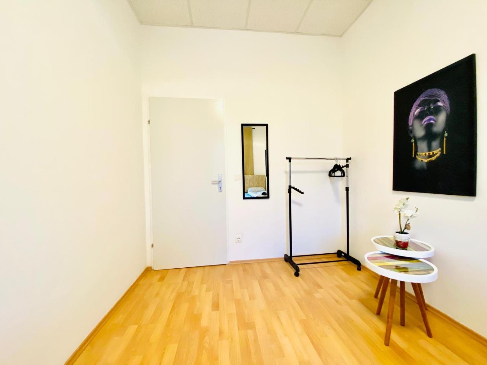 Apartment Bright 5br W Great Transport Link Wien