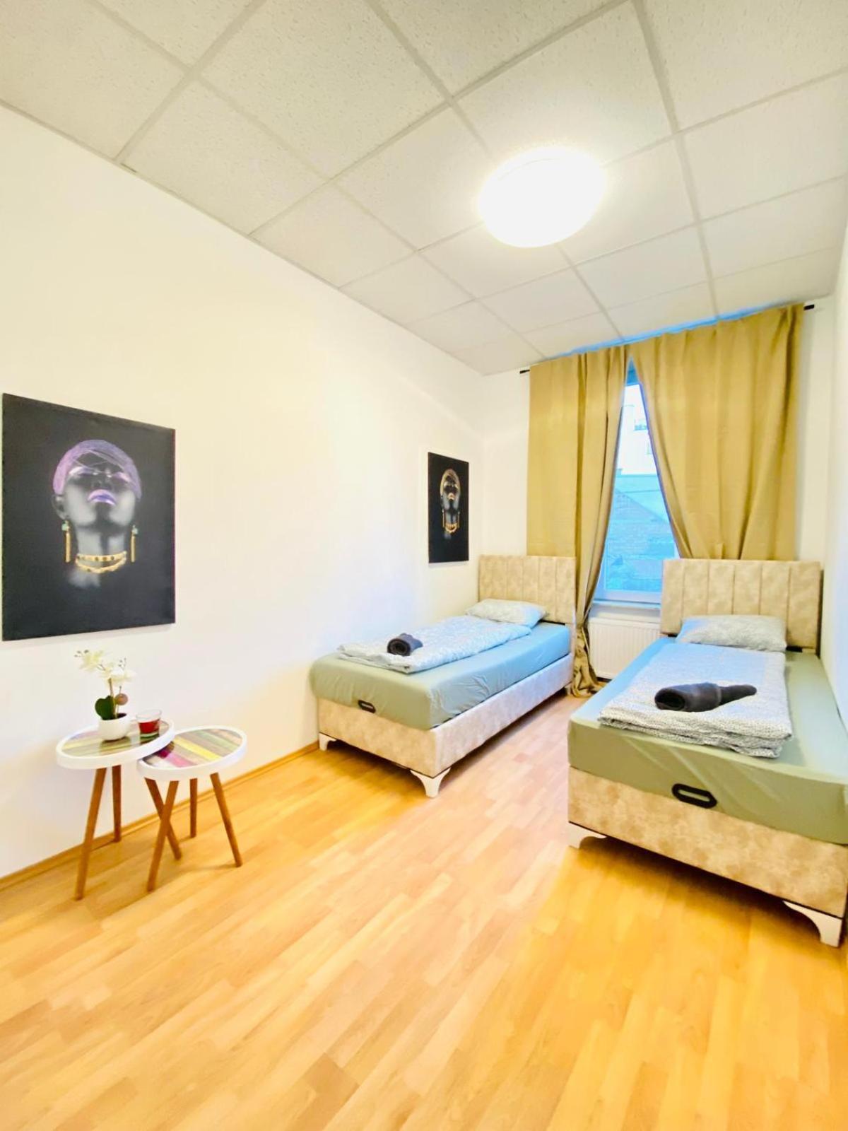 Bright 5br W Great Transport Link Apartment Wien