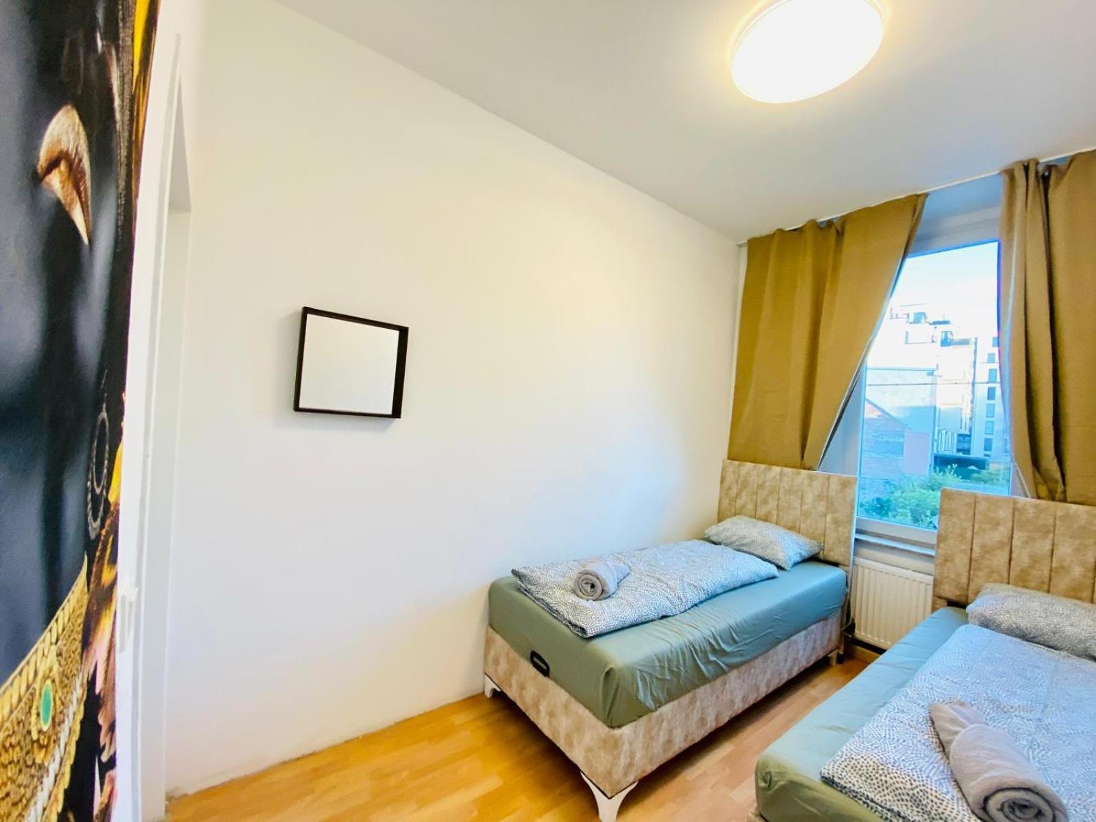 Apartment Bright 5br W Great Transport Link Wien